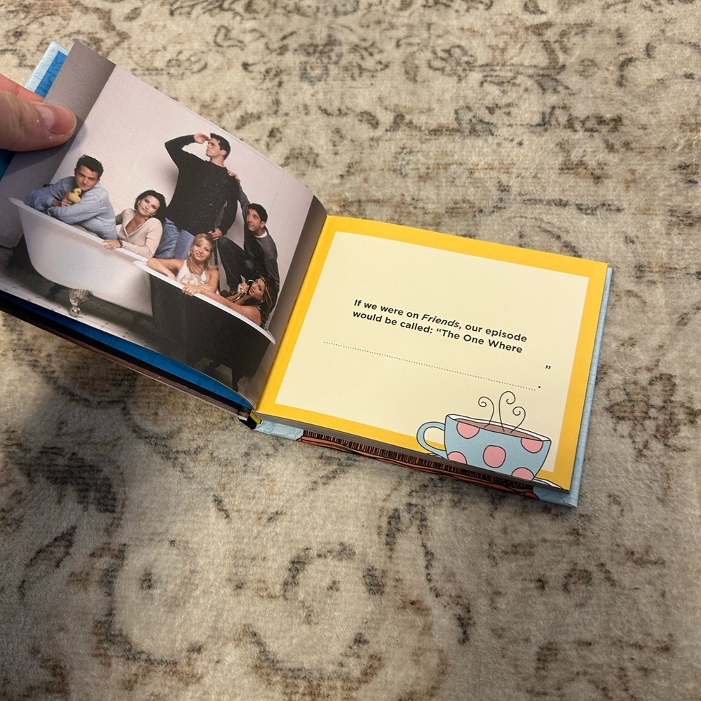 Friends book - Picture 4 of 5